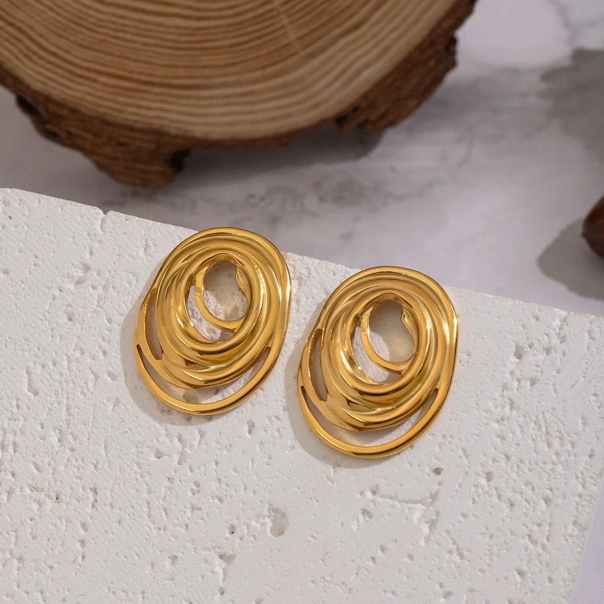 Wholesale Geometric Line Oval Ring Earrings For Women Stainless Steel Pvd Furnace Vacuum Real Gold Plated - Image 4