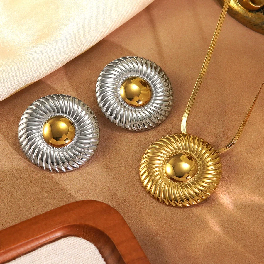 Wholesale Geometric Simple Style Electroplated Stainless Steel Circle Necklace And Earrings Set For Women - Image 2