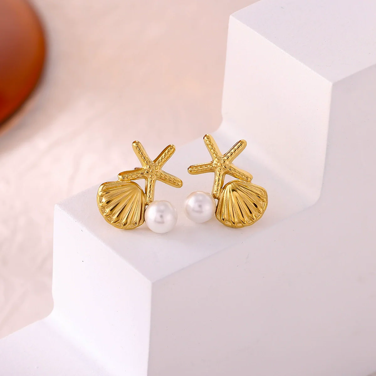 Wholesale Geometric Stainless Steel And Gold Electroplated Unisex Starfish Shell Earrings With Imitation Pearl And Zircon - Image 2