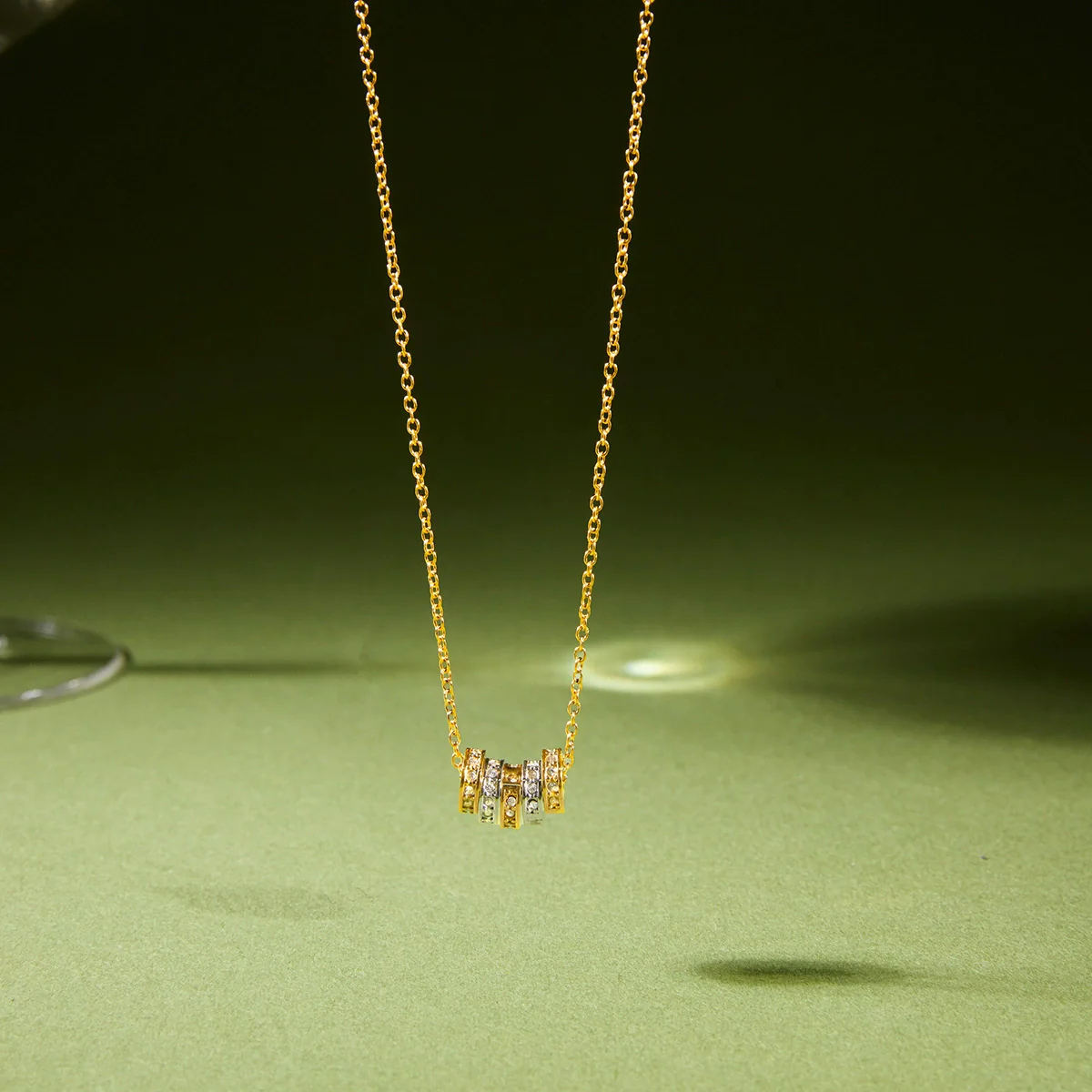 Wholesale Geometric Stainless Steel Vacuum Real Gold Plated Necklace For Women - Image 3