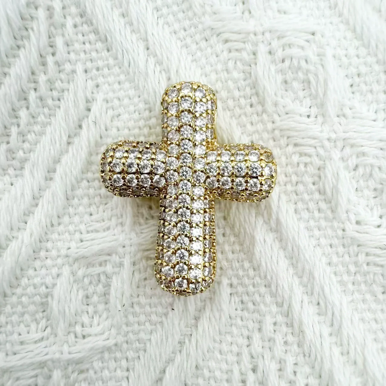 Wholesale Gold Plated Zircon Encrusted Chubby Cross Pendant Diy Jewelry Accessories Made Of Copper - Image 9