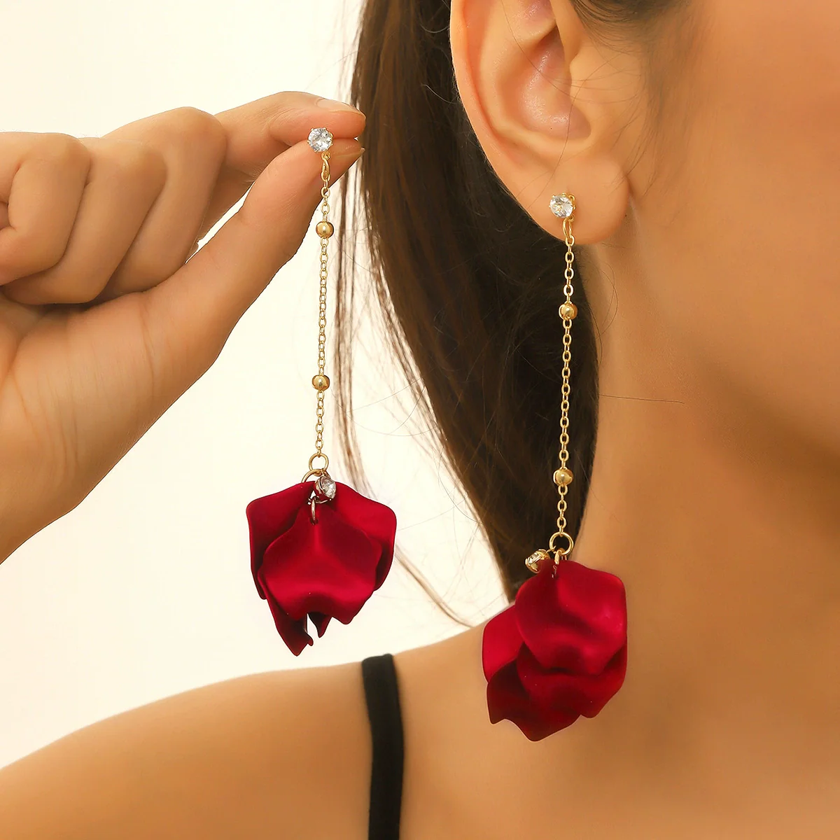 Wholesale Handmade Matte Resin Flower Tassel Earrings For Women - Image 4