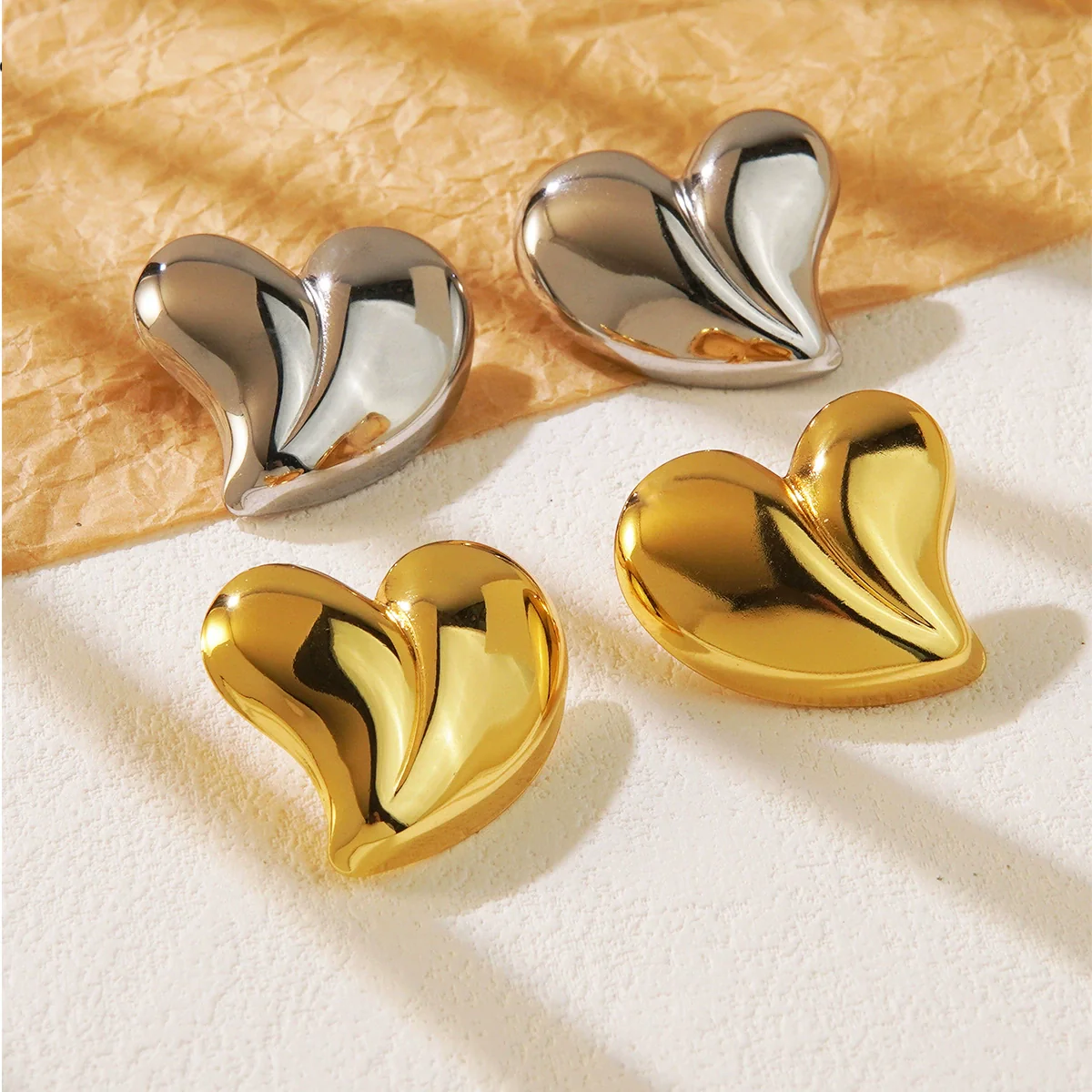 Wholesale Heartshaped Stainless Steel Stamped Love Earrings For Women Light Luxury Style