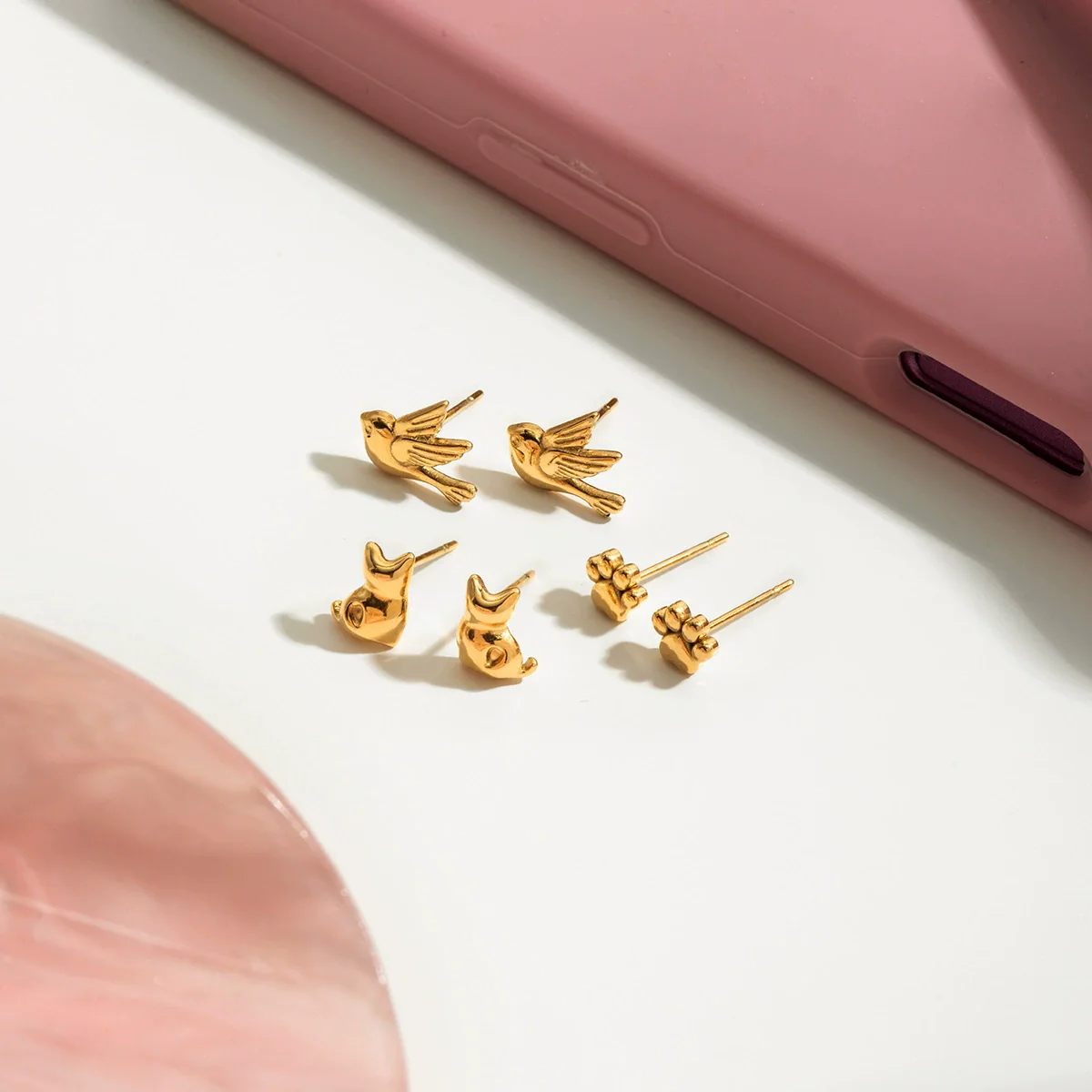 Wholesale Highend Electroplated Stainless Steel Animal And Zodiac Cat Claw Bird Earrings For Women - Image 3