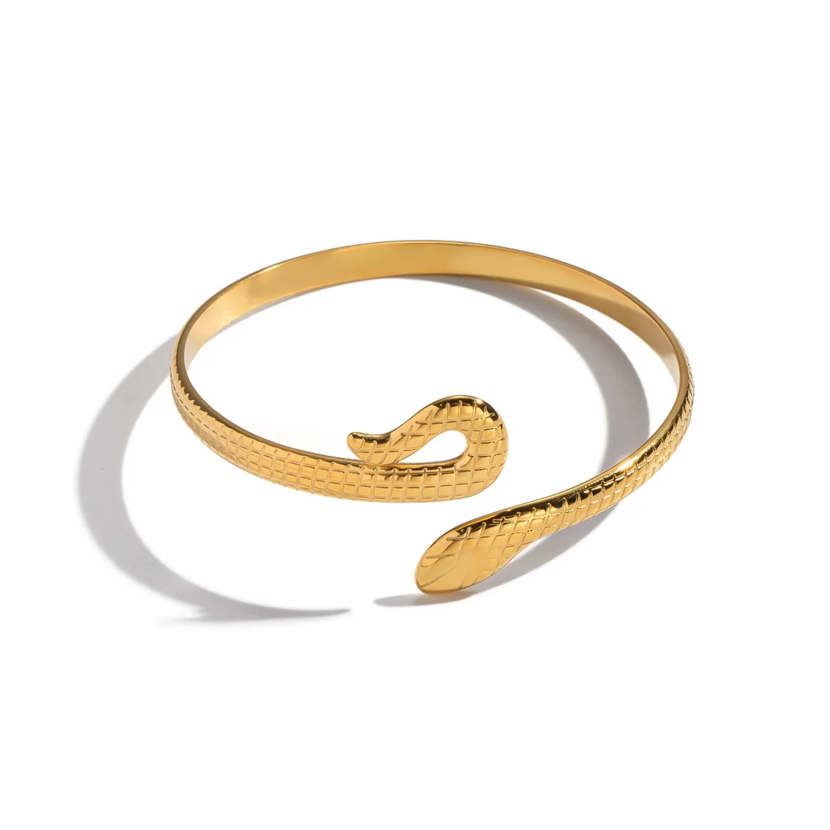 Wholesale Highend Ins Style Textured Snake Stainless Steel Women's Bracelet With Pvd Furnace Vacuum Real Gold Plating - Image 5