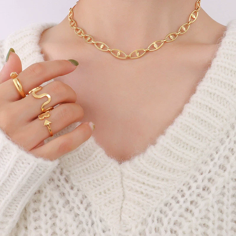 Wholesale Hip Hop Geometric Stacked Wear Simple Bare Chain 18K Gold Plated Titanium Steel Bracelet And Necklace Set For Women - Image 6
