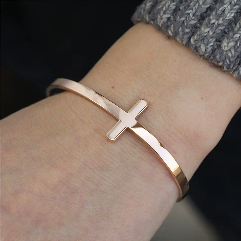 Wholesale Hiphop Jewelry Titanium Steel Geometric Open Cross Bracelet Unisex Simple Style - Image 4