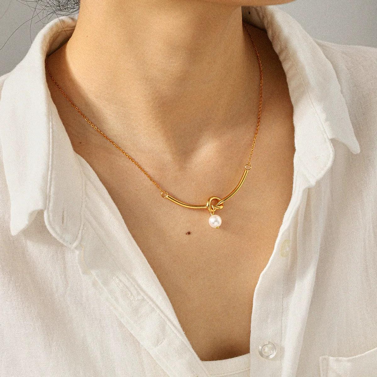 Wholesale Ins Style Minimalist Geometric Stainless Steel Electroplated Ochain Pendant Necklace For Women - Image 4