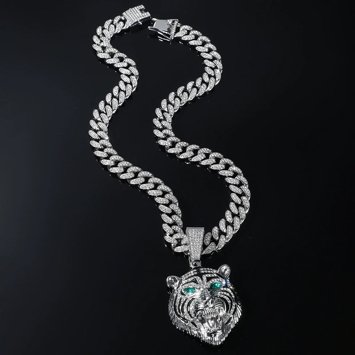 Wholesale Jewelry Hip Hop Style Zinc Alloy Lion Head Pendant Necklace With Full Diamond Design - Image 4