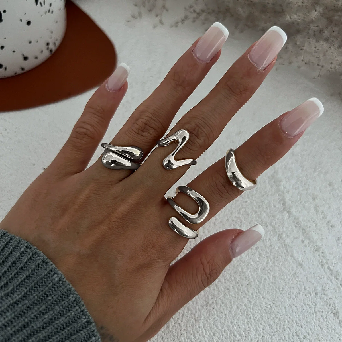 Wholesale Jewelry Hiphop Style Zinc Alloy Geometric Irregular Joint Ring Set For Women With Electroplating - Image 11