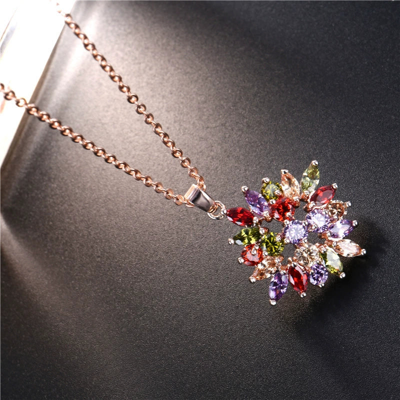 Wholesale Jewelry Light Luxury Style Flower Copper Alloy Pendant Necklace With Twist Chain And Electroplating - Image 3