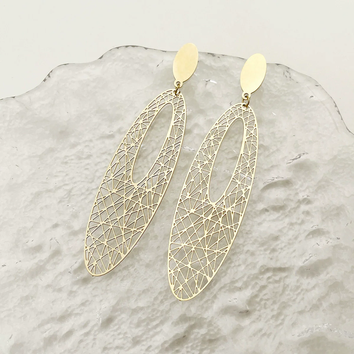 Wholesale Jewelry Minimalist Cold Style Geometric Stainless Steel Electroplated Earrings - Image 4