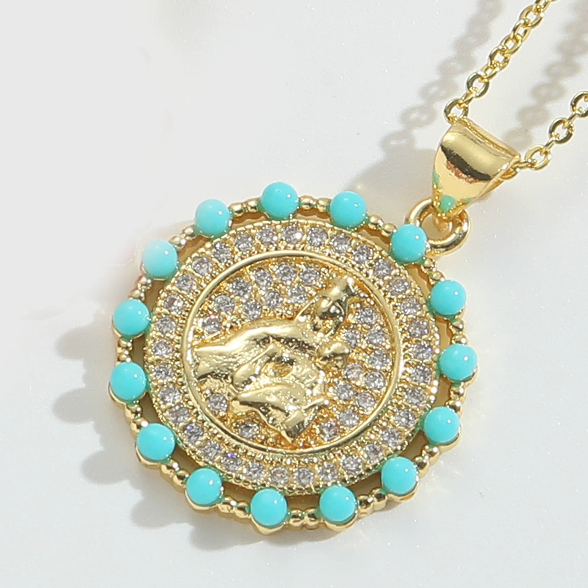 Wholesale Jewelry Retro Discshaped Geometric Copper Mixed Gemstone Setting Inlaid Pearl Electroplating Pendant Clavicle Chain Necklace For Women - Image 10