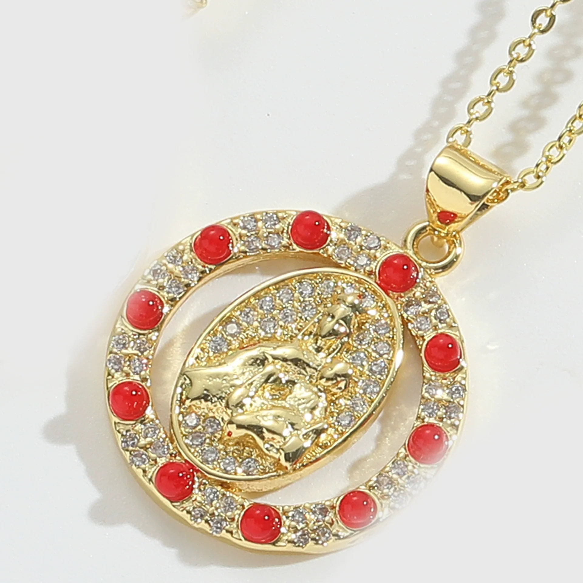 Wholesale Jewelry Retro Discshaped Geometric Copper Mixed Gemstone Setting Inlaid Pearl Electroplating Pendant Clavicle Chain Necklace For Women - Image 7