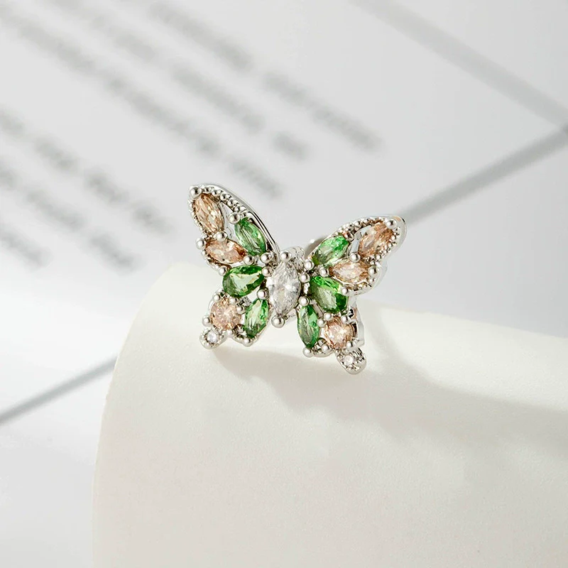 Wholesale Jewelry Retro Style Geometric Titanium Steel Zircon Butterfly Screw Piercing Jewelry For Women - Image 7