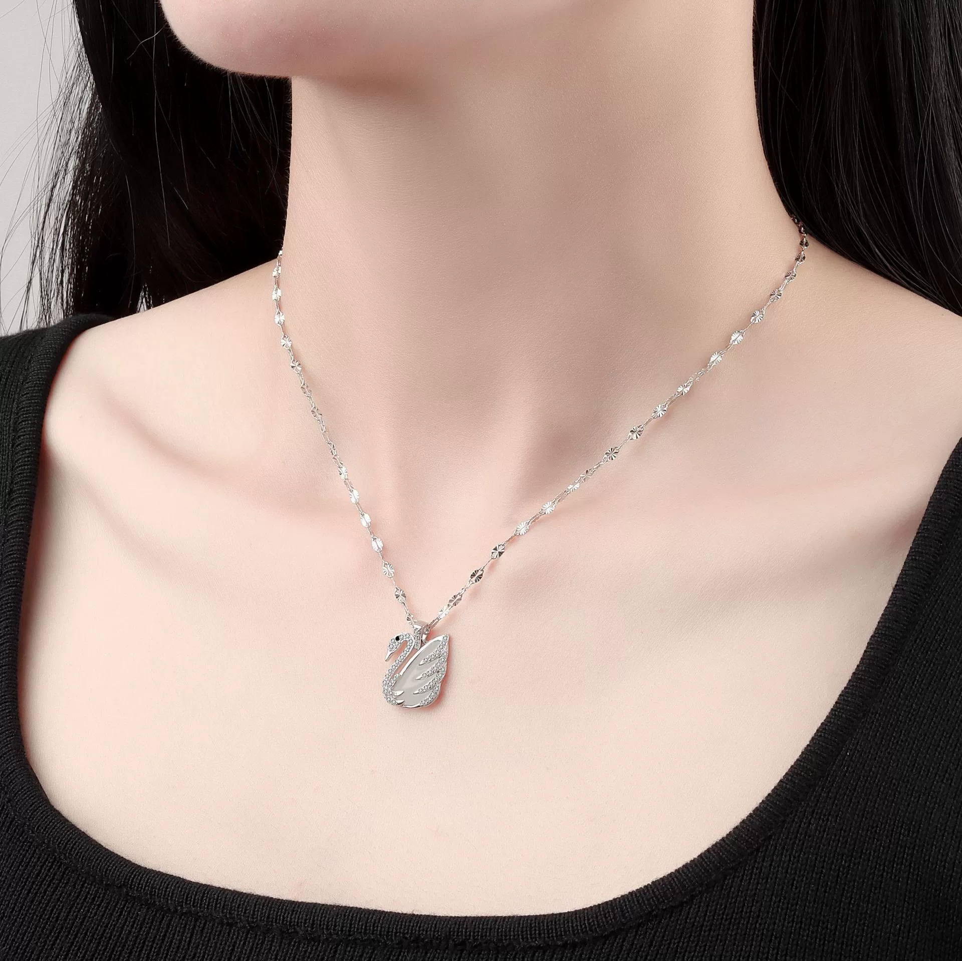 Wholesale Jewelry Silver 925 Sterling Silver White Jade Animal Swan Pendant Necklace With Electroplating - Image 2