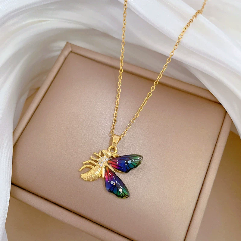 Wholesale Jewelry Stainless Steel Geometric Bee Zircon Pendant Necklace Unisex - Image 3