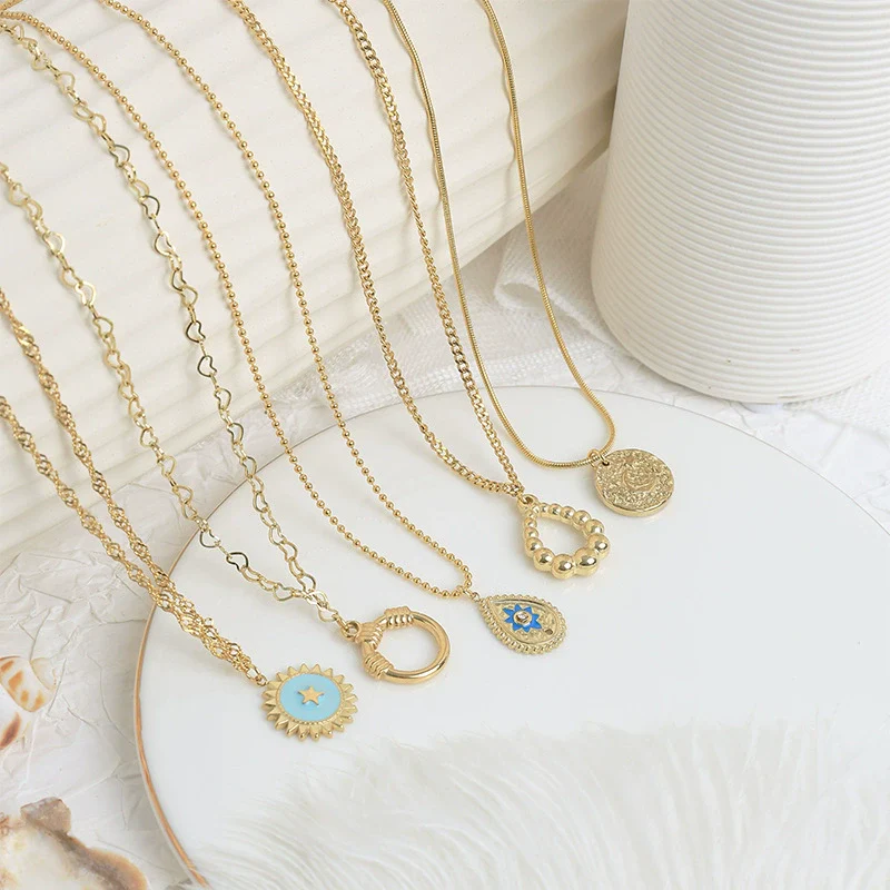 Wholesale Jewelry Stainless Steel Goldplated Geometric Star Snake Bone Chain Necklace For Women - Image 3