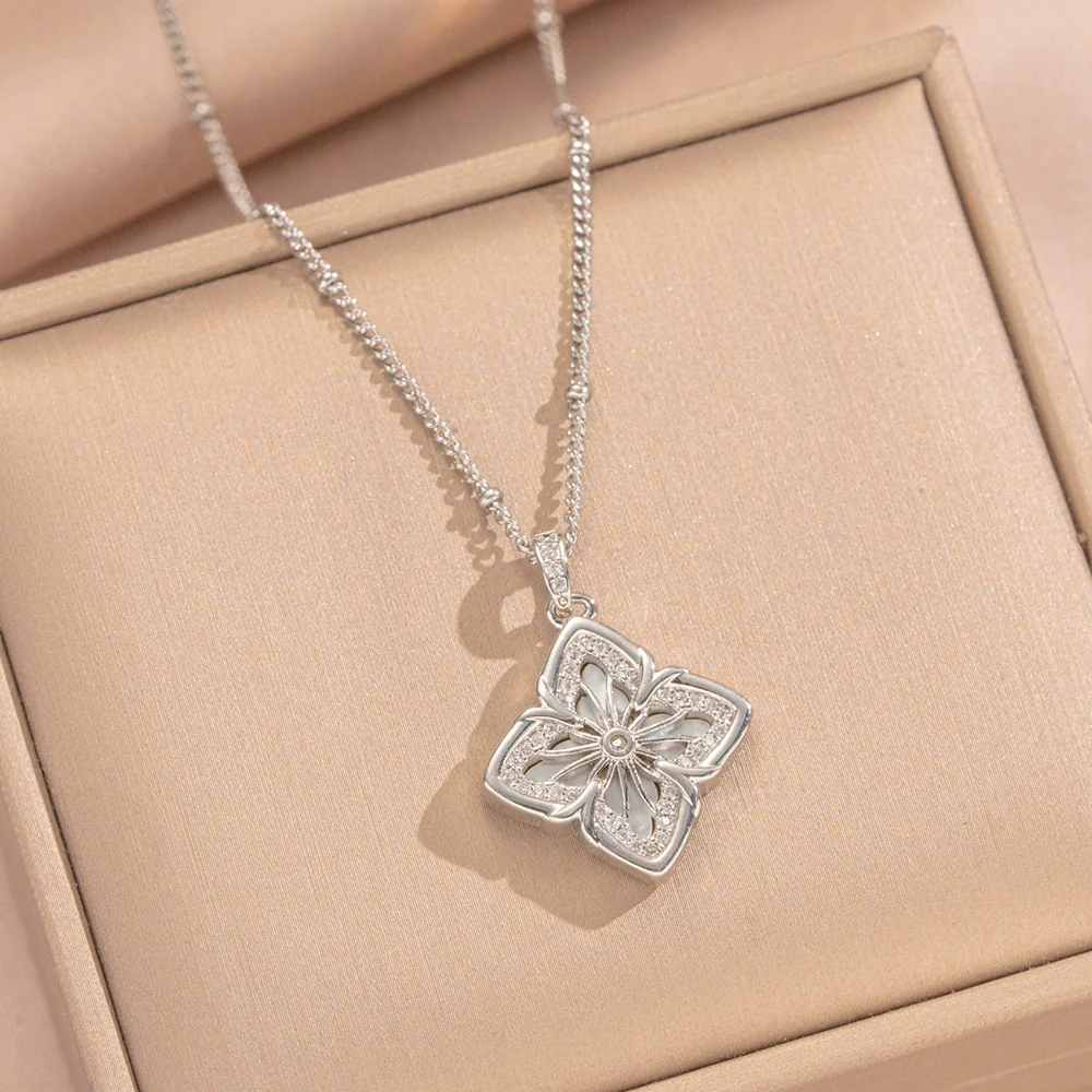 Wholesale Ladies' Geometric Floral Rhombus Pendant Necklace With 18K Gold Plated Copper And Zircon Inlay On Titanium Steel Flash Ochain - Image 3
