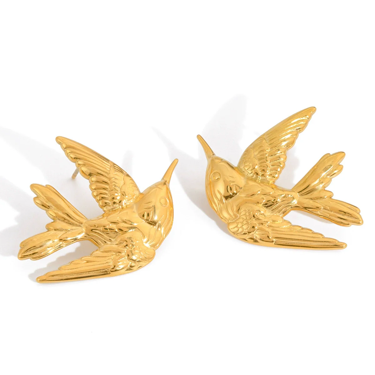 Wholesale Light Luxury Electroplated Stainless Steel Animal Shaped Earrings For Women - Image 5