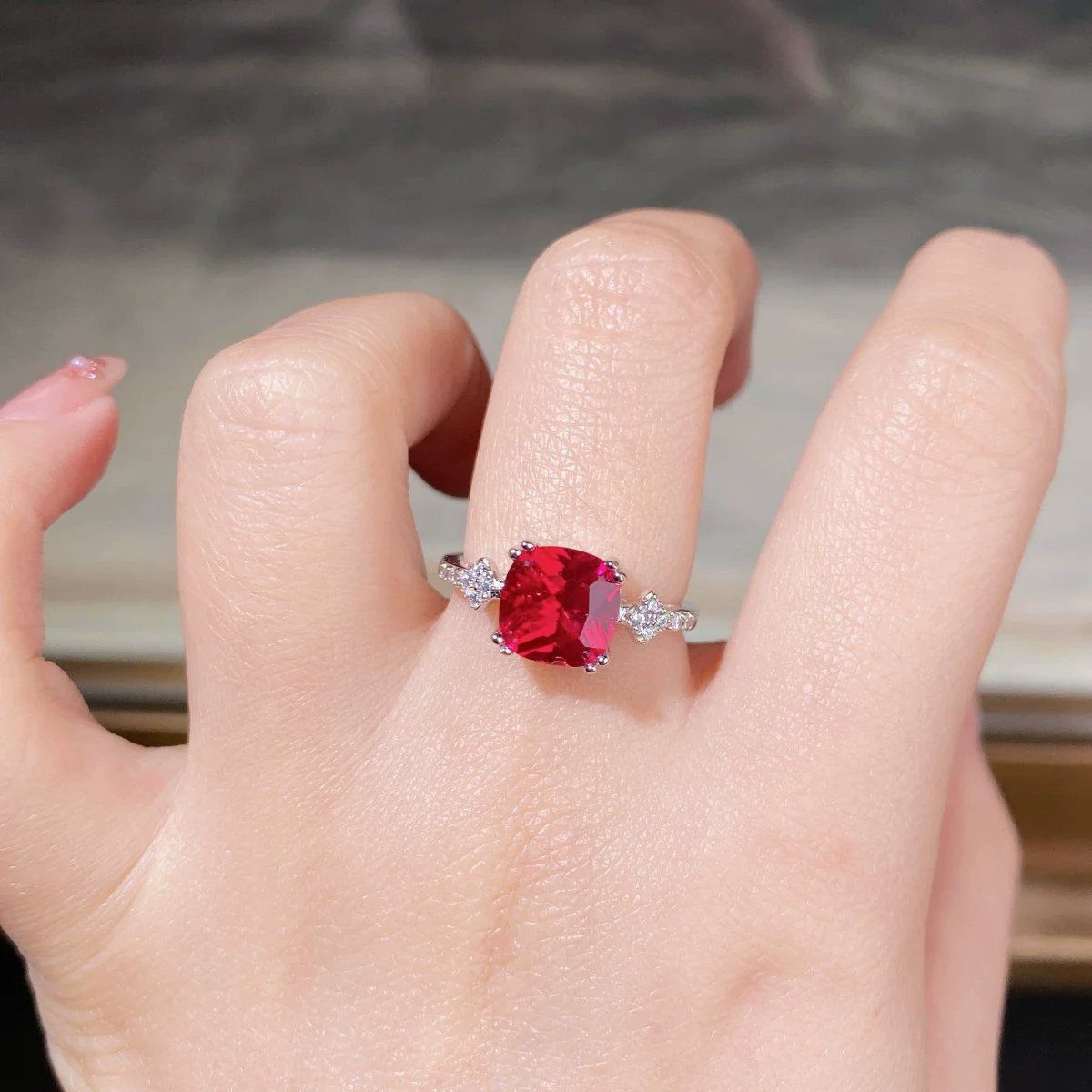 Wholesale Light Luxury Geometric 925 Sterling Silver Ring With Pigeon Blood Red Square Corundum - Image 5