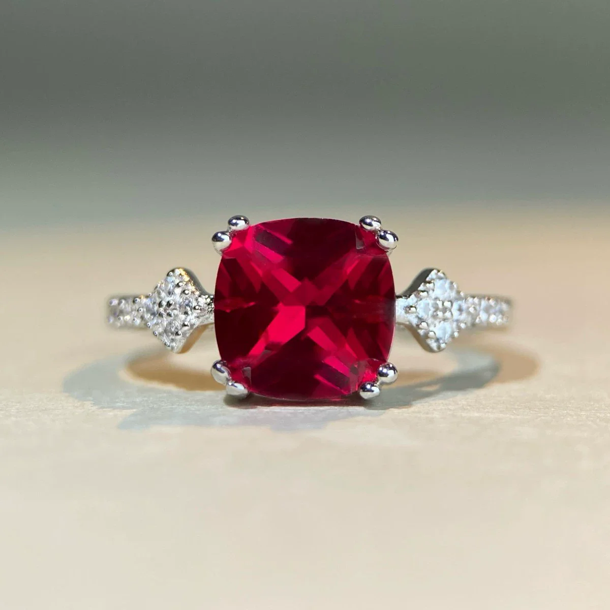 Wholesale Light Luxury Geometric 925 Sterling Silver Ring With Pigeon Blood Red Square Corundum - Image 6