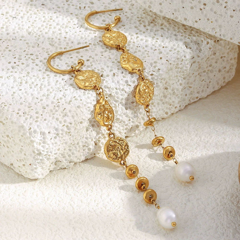 Wholesale Light Luxury Geometric Hammered Pattern Long Tassel Pearl Stainless Steel 18K Gold Plated Earrings For Women - Image 3