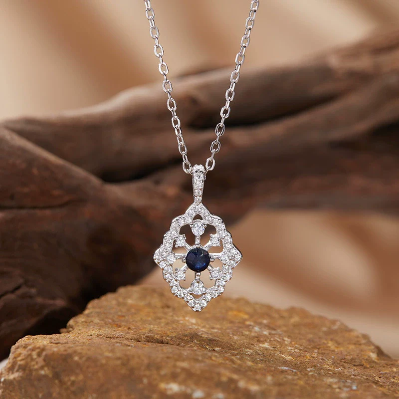 Wholesale Light Luxury Geometric Silver Pendant Necklace With Natural Gemstones - Image 2