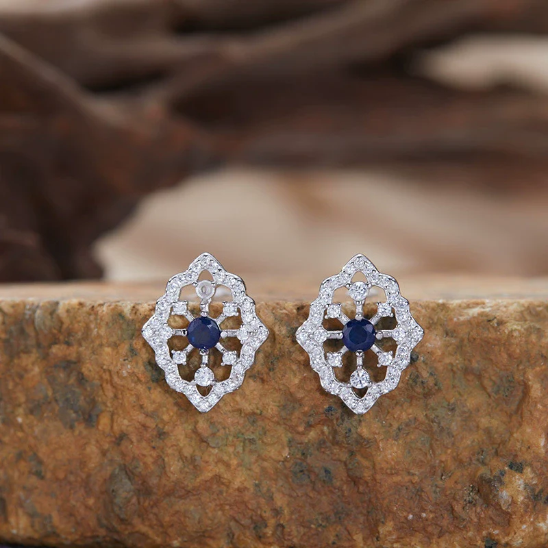 Wholesale Light Luxury Geometric Silver Pendant Necklace With Natural Gemstones - Image 8