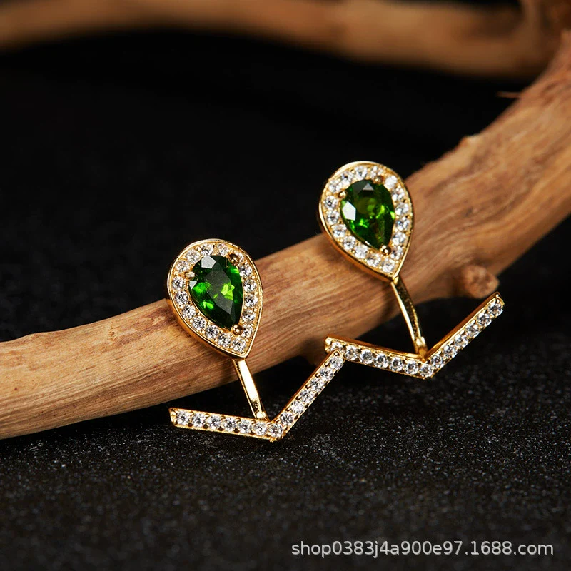Wholesale Light Luxury Niche Style Vshaped Geometric Silver 925 Sterling Silver Plated 18K Gold Ring Set With Gems Jewelry Accessories - Image 17