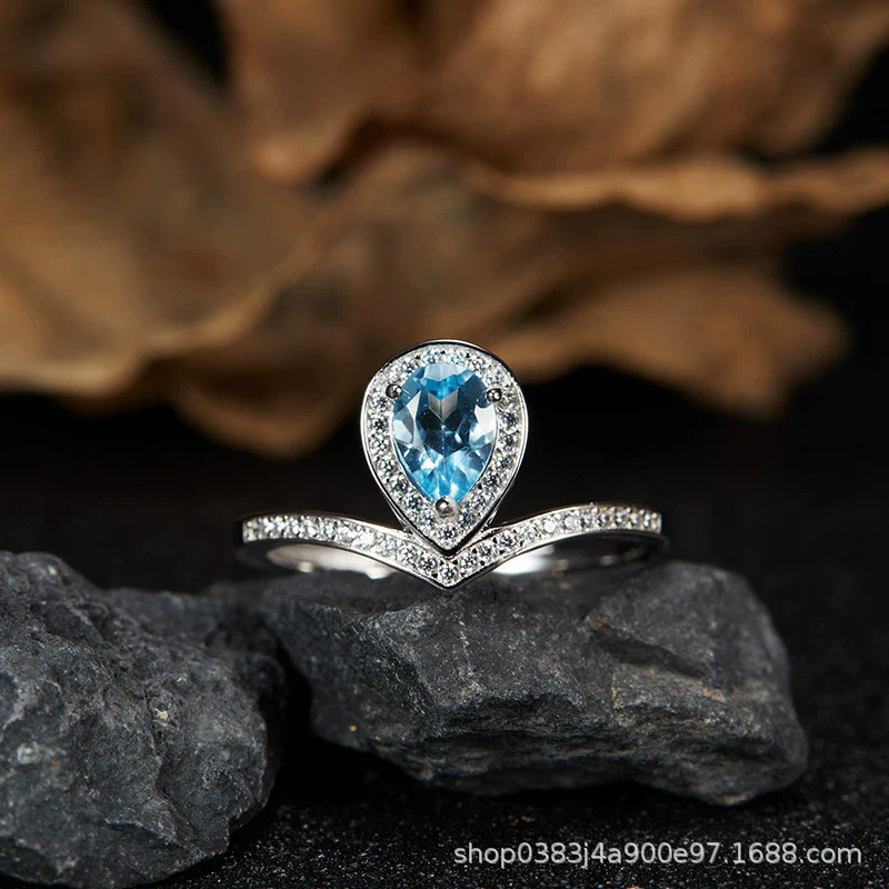 Wholesale Light Luxury Niche Style Vshaped Geometric Silver 925 Sterling Silver Plated 18K Gold Ring Set With Gems Jewelry Accessories - Image 8