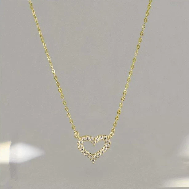 Wholesale Light Luxury Sterling Silver Heartshaped Necklace With Micropaved Zircon And Ochain - Image 3