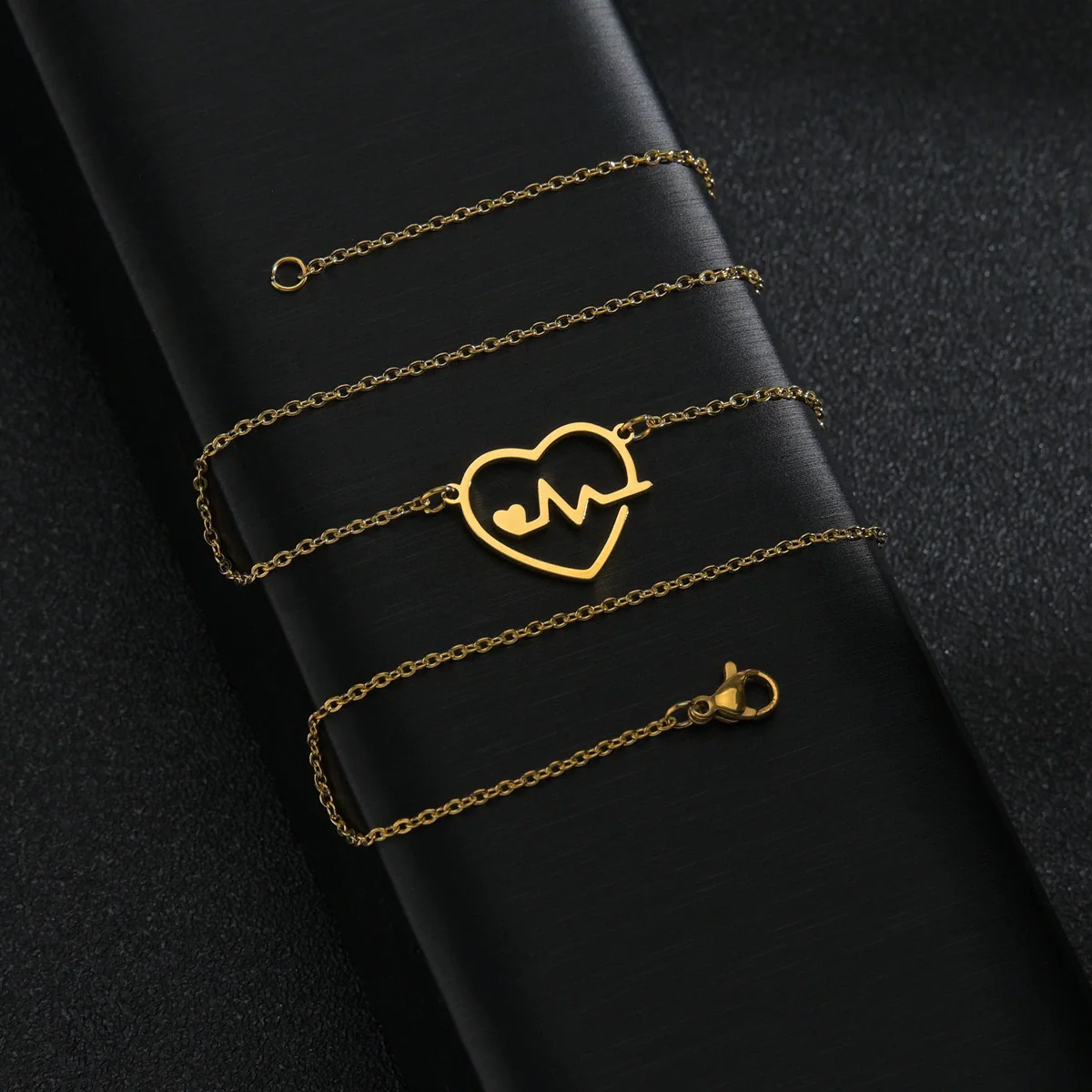 Wholesale Love Pendant Electrocardiogram Heartbeat Titanium Steel Necklace With Electroplating Polishing For Ladies - Image 2