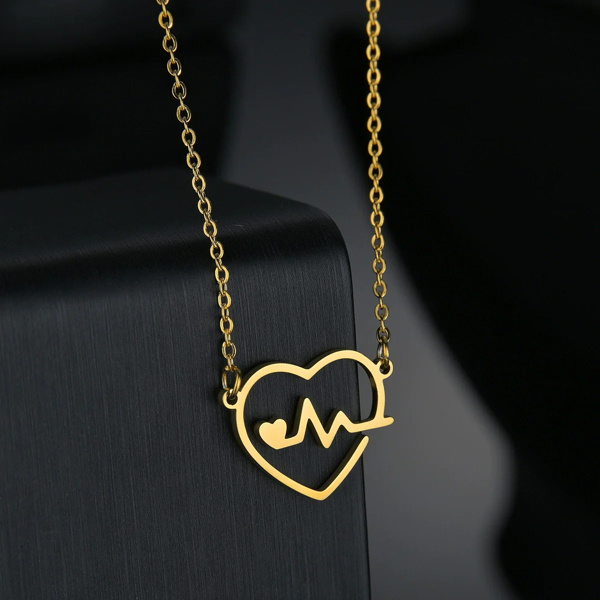 Wholesale Love Pendant Electrocardiogram Heartbeat Titanium Steel Necklace With Electroplating Polishing For Ladies - Image 3