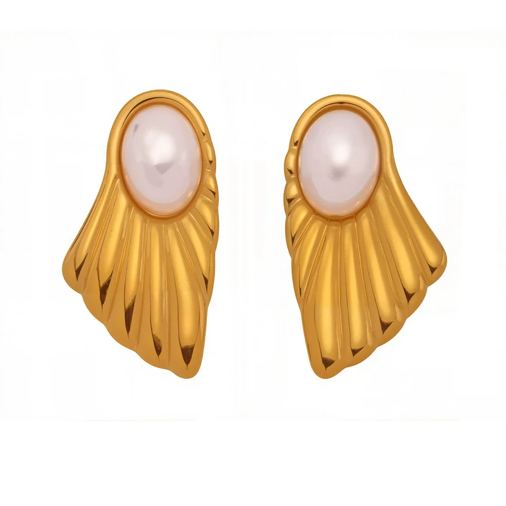 Wholesale Luxury French Retro Style Electroplated 18K Gold Stainless Steel And Shell Beads Geometric Earrings For Women - Image 5