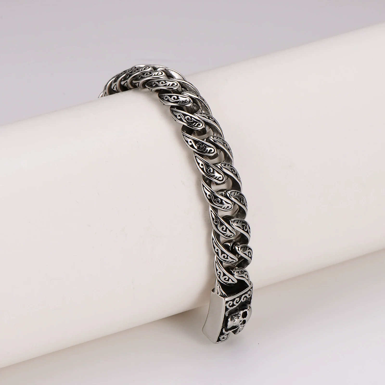 Wholesale Men's Handmade Distressed Geometric Stainless Steel Electroplated Wild Totem Bracelet Hand Jewelry - Image 3