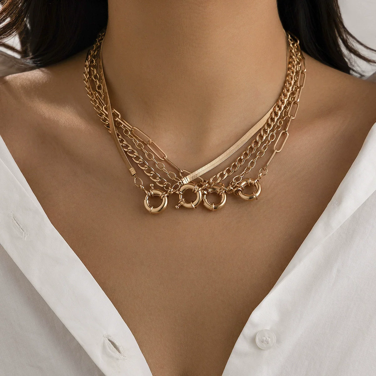 Wholesale Metal Alloy Snake Bone Chain Necklace With Geometric Design And Electroplating For Women - Image 3