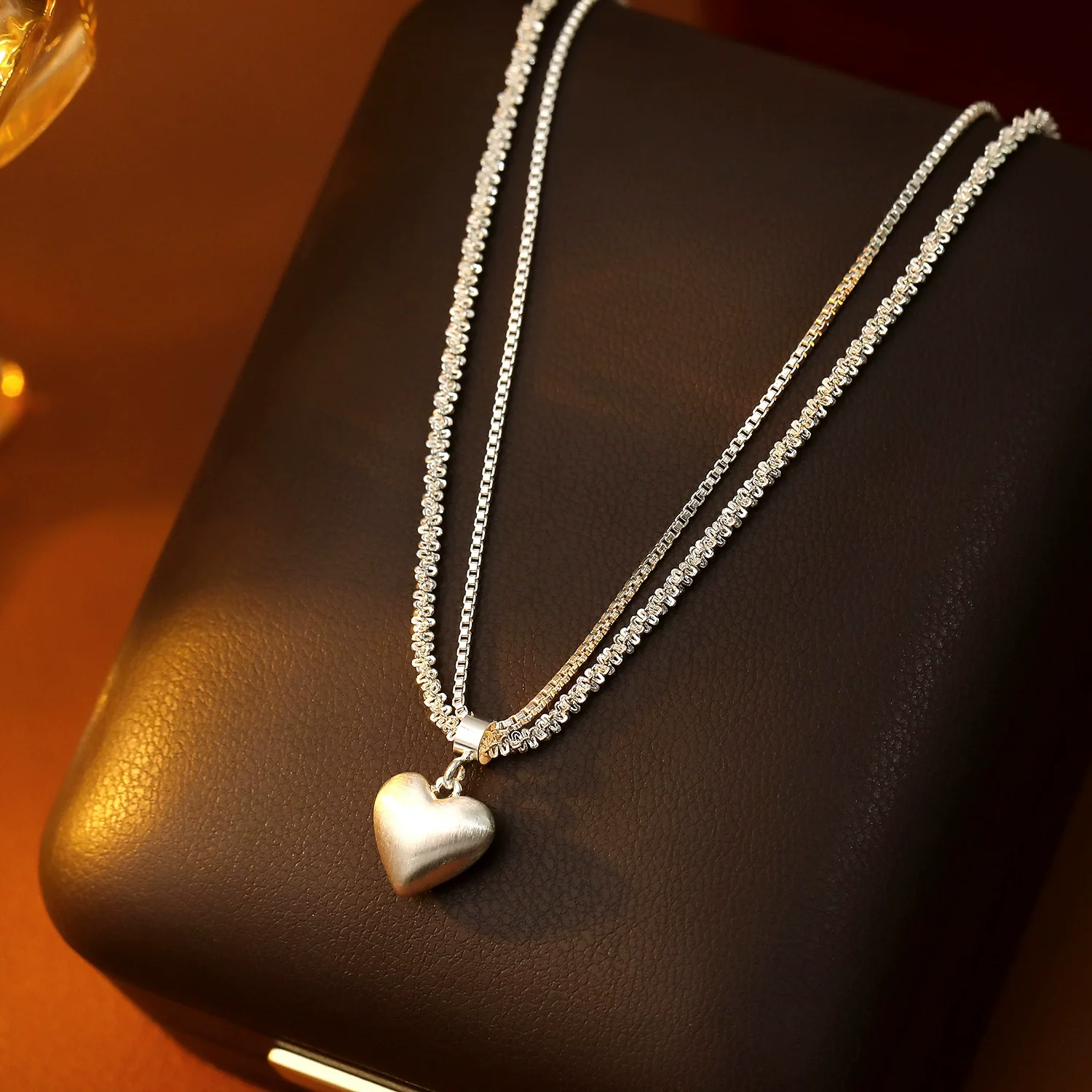Wholesale Metal Doublelayer Geometric Alloy Clavicle Chain Necklace For Women With Electroplating - Image 3