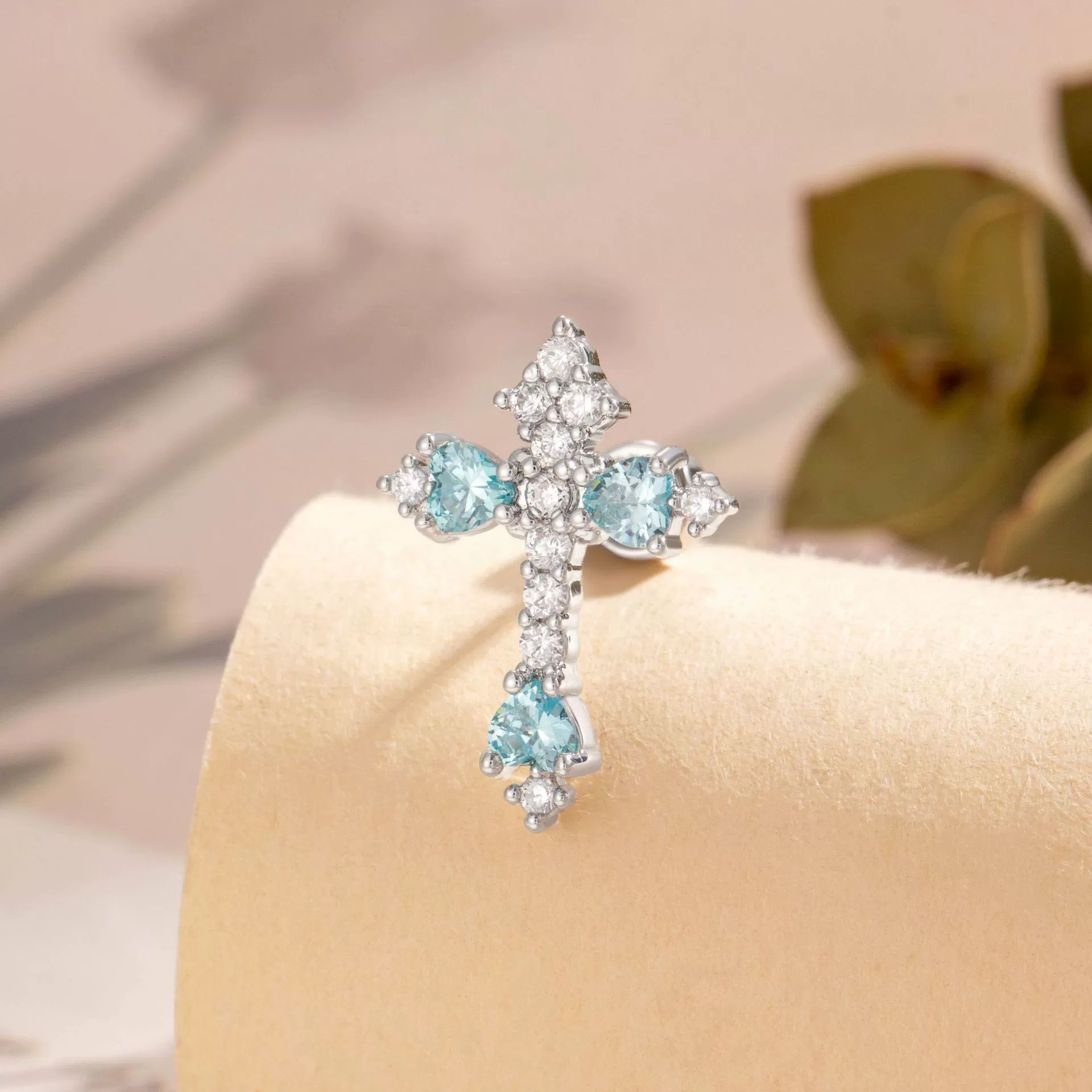 Wholesale Metal Puncture Jewelry Microinlaid Zircon Fashion Cross Design - Image 5