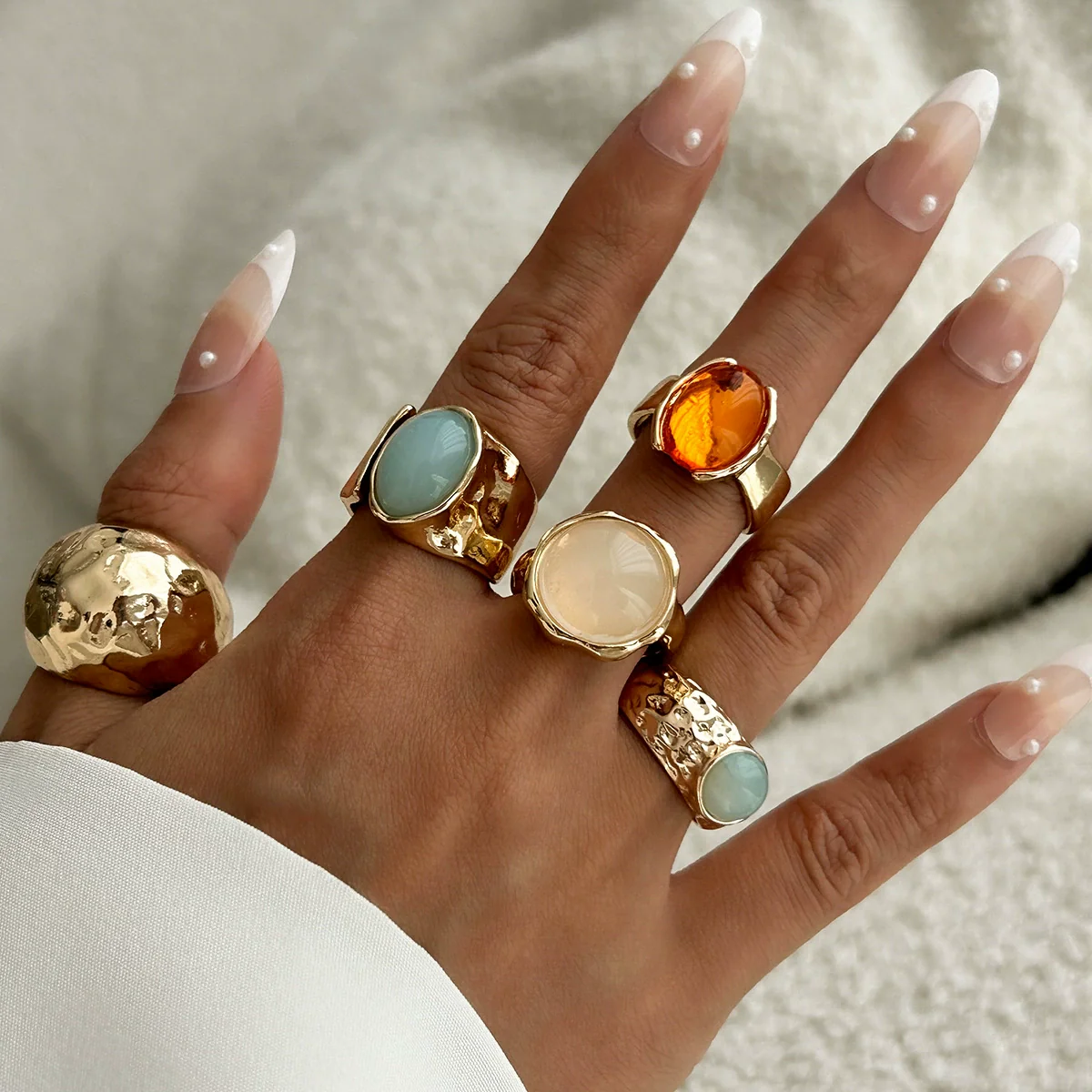 Wholesale Metal Retro Geometric Pattern Electroplated Women's Ring And Bracelet - Image 6