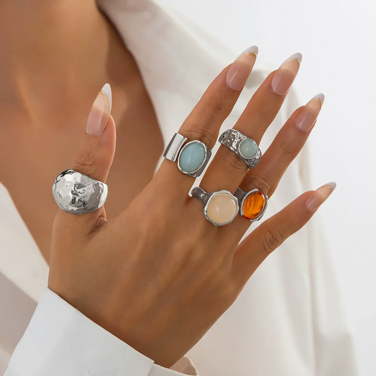 Wholesale Metal Retro Geometric Pattern Electroplated Women's Ring And Bracelet - Image 7