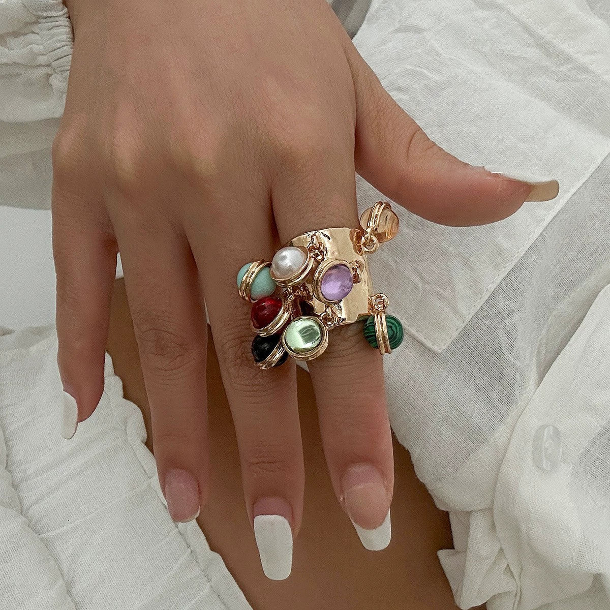 Wholesale Metal Ring With Colored Gemstone Pendant Tassel Design Bohemian Style Heart Shape And Geometric Pattern Electroplated - Image 4