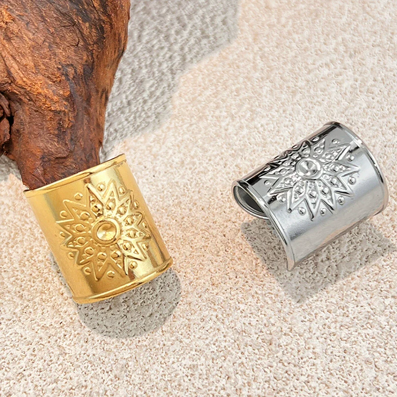 Wholesale Minimalist Geometric Stainless Steel Electroplated Open Ring For Unisex - Image 3