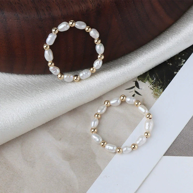 Wholesale Minimalist Women's Natural Freshwater Pearl Ring In 14K Gold With Rice And Water Drop Shapes - Image 2