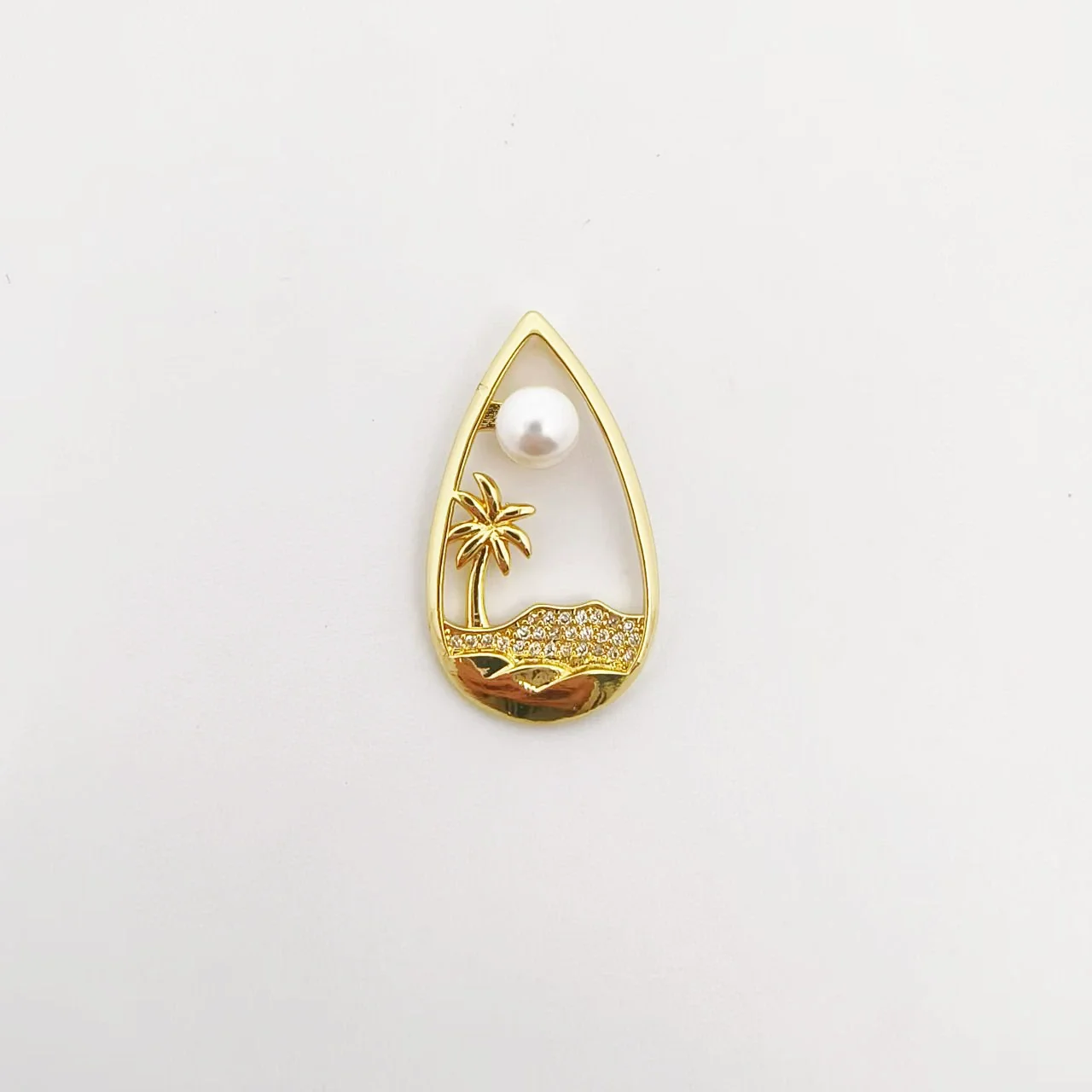 Wholesale Mixed Style Hollow Heart Tree Of Life Coconut Tree Series 18K Gold Plated Copper Pendant Diy Bracelet Necklace Accessories - Image 14