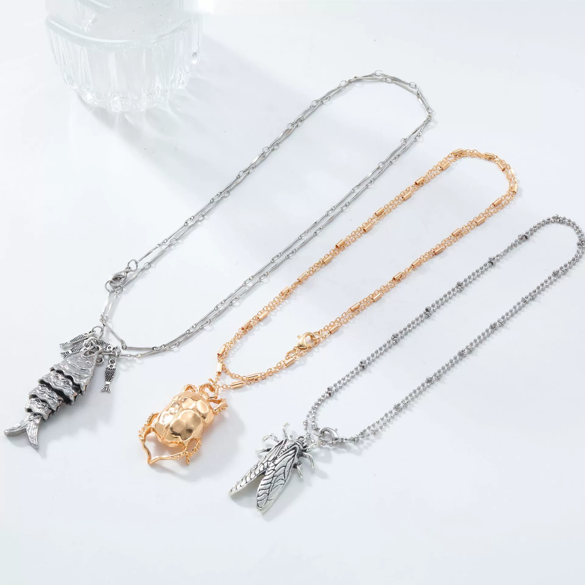 Wholesale Necklace Alloy Insect Pattern Inlaid Pearl Electroplating Punk Style - Image 2