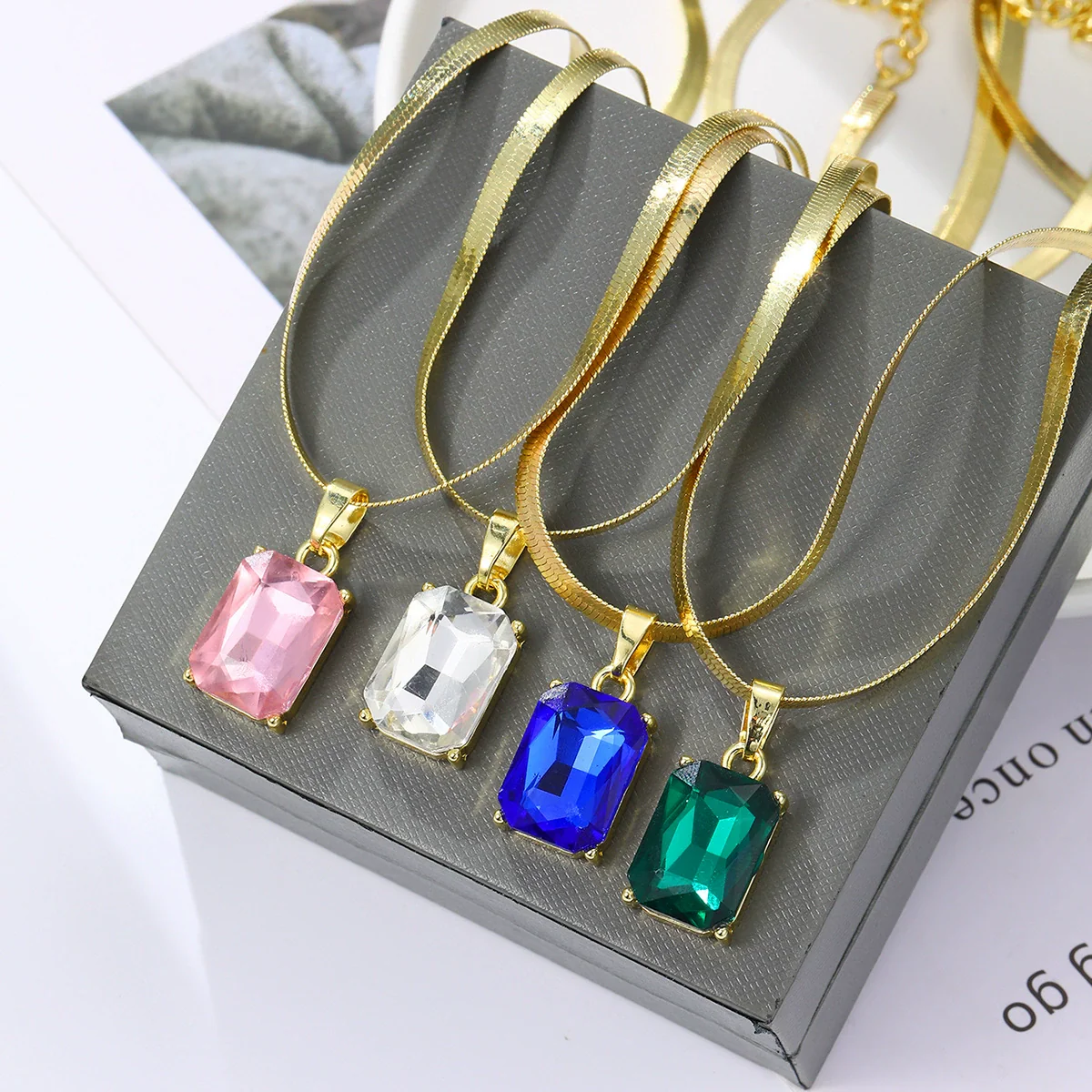 Wholesale Necklace Vintage Style Geometric Copper Electroplating Snake Bone Chain Pendant