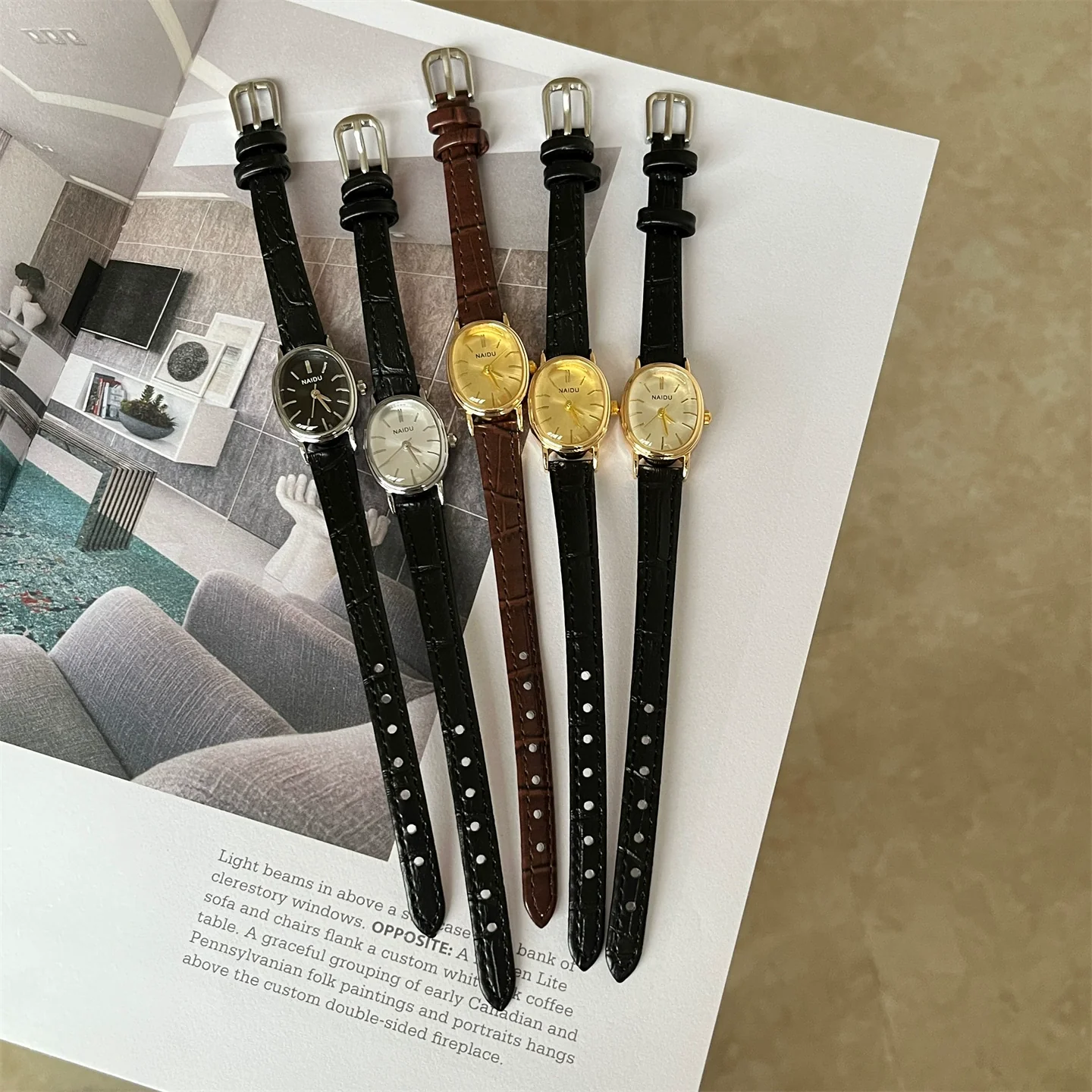 Wholesale Oval Alloy Imitation Leather Strap Quartz Watch For Female Students - Image 5