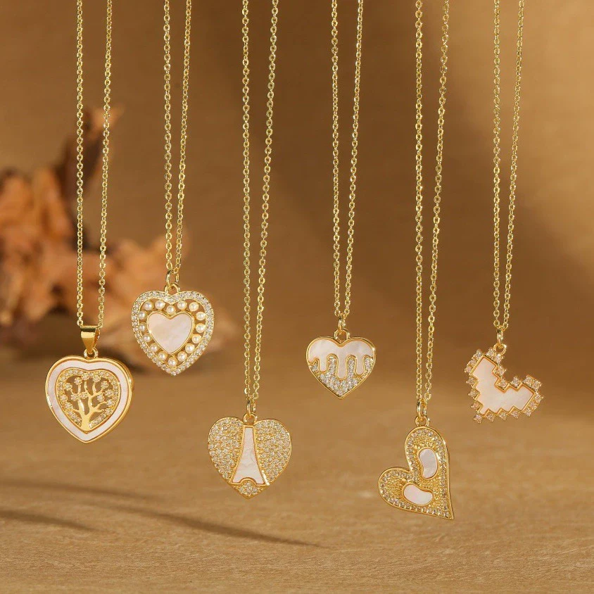 Wholesale Pendant Necklace Women's Copper Heartshaped Geometric Style Electroplating Mixed Gemstone Setting O Chain