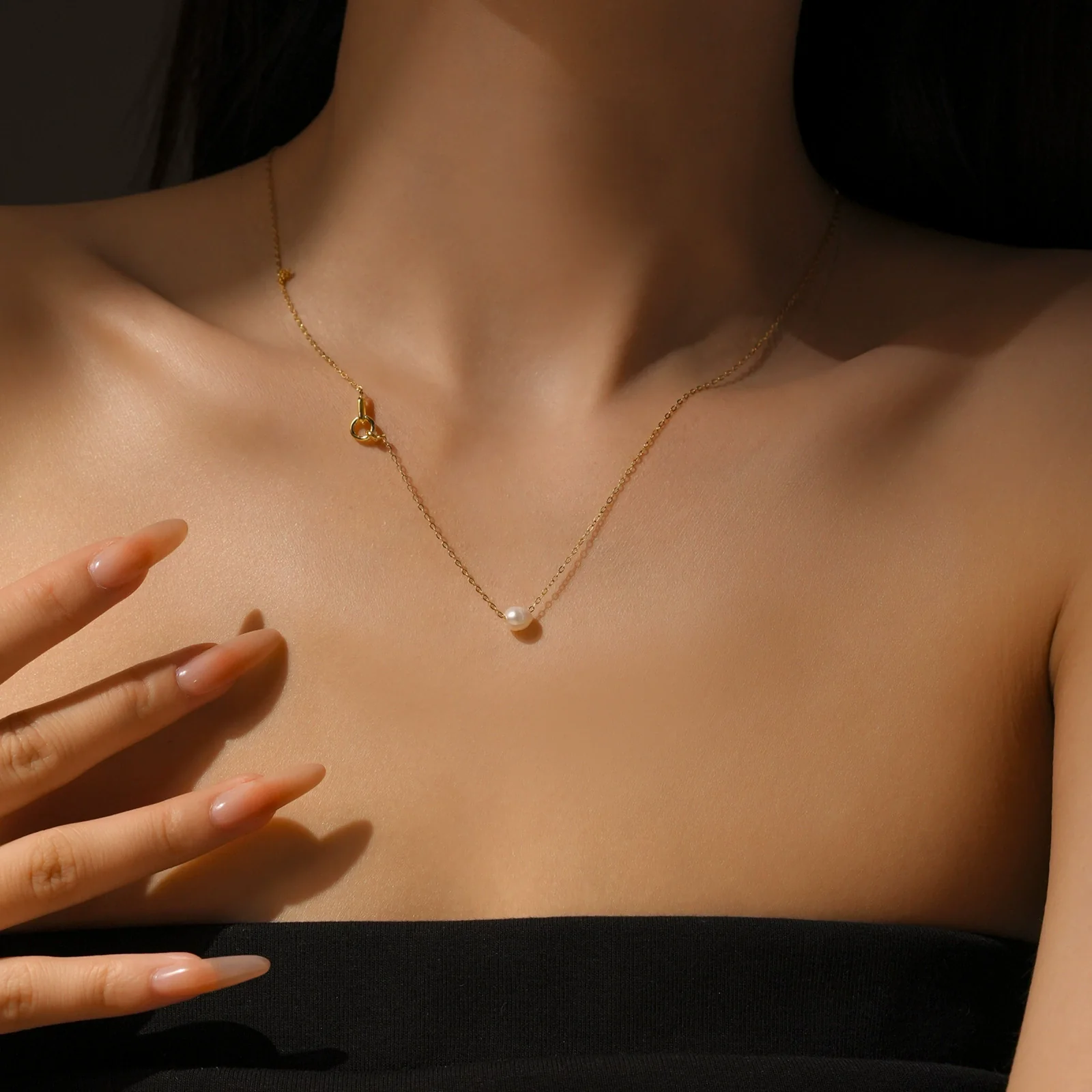 Wholesale Pendant Necklace Women's S925 Sterling Silver Pearl Geometric Electroplated Platinum 18K Gold Style - Image 2